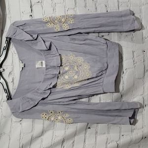 American Eagle embroidered crop top long sleeve NWT
